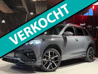 Hoofdafbeelding Volkswagen Tiguan Volkswagen Tiguan 1.5 eTSI R-Line Pano|HUD|HMK|KEYL|CAM