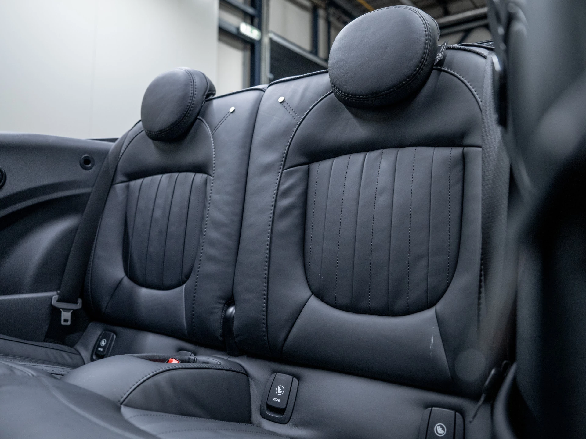 Hoofdafbeelding MINI Cabrio