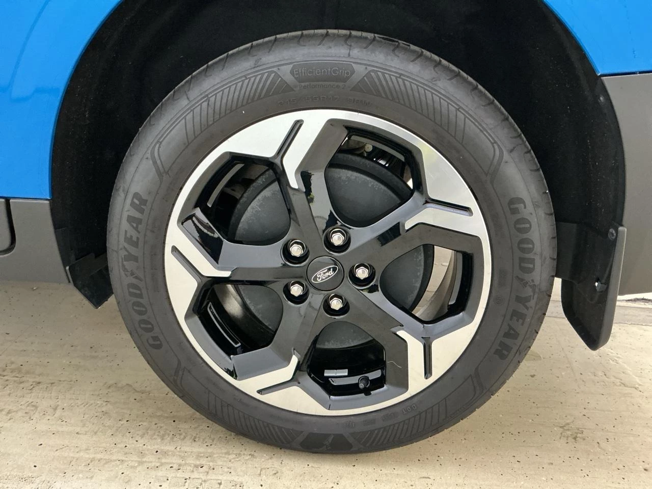Hoofdafbeelding Ford E-Transit Courier