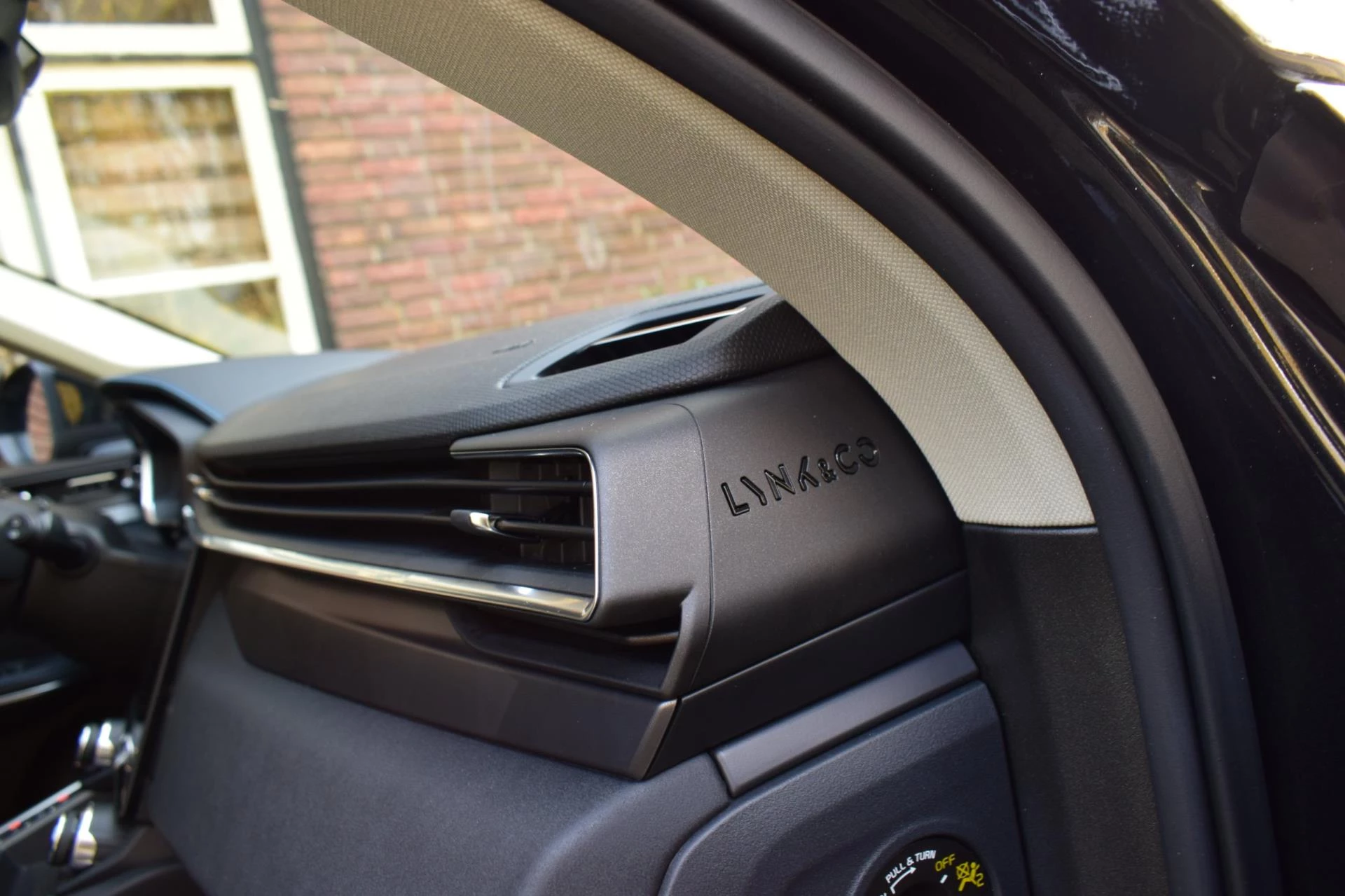 Hoofdafbeelding Lynk & Co 01