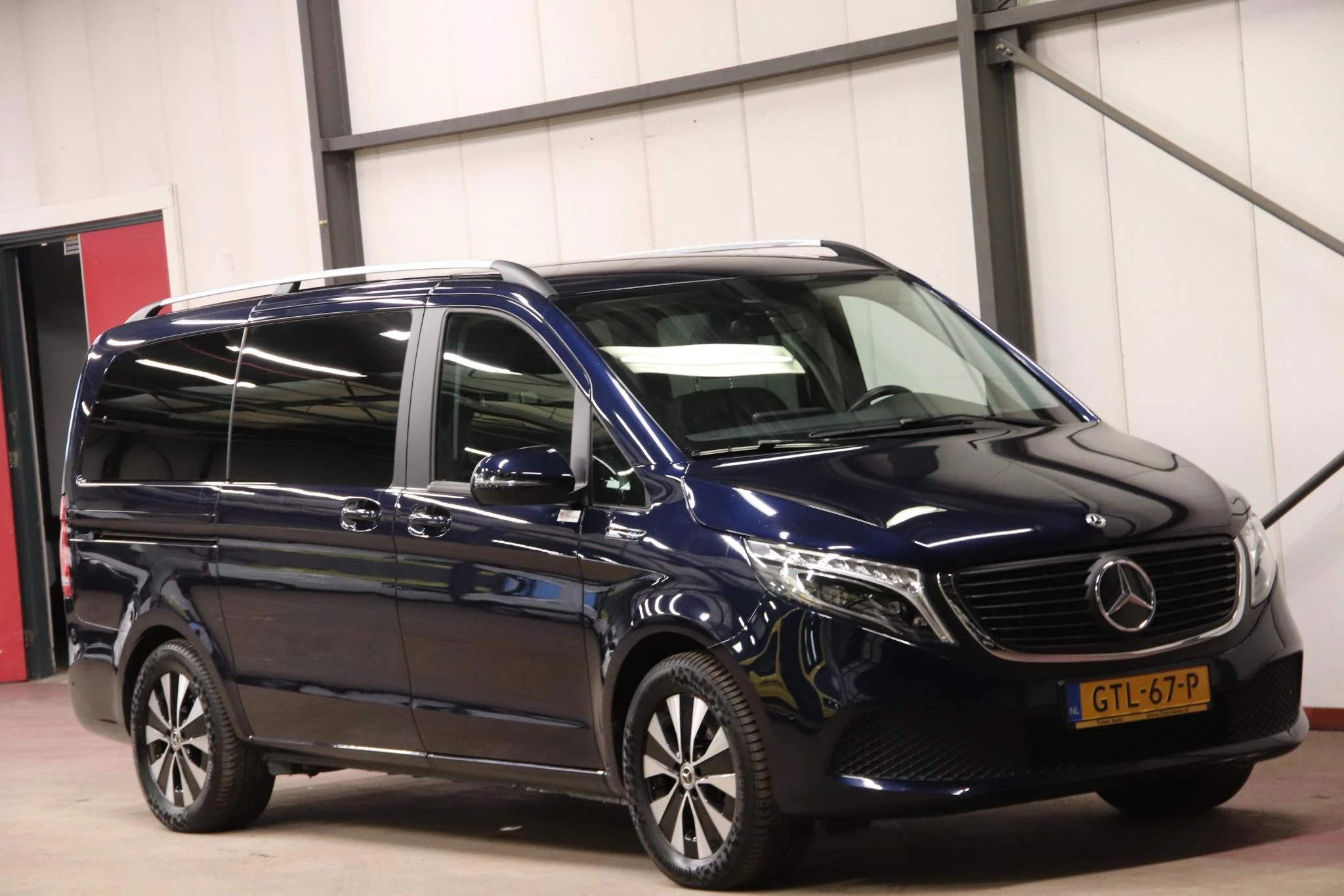 Hoofdafbeelding Mercedes-Benz EQV