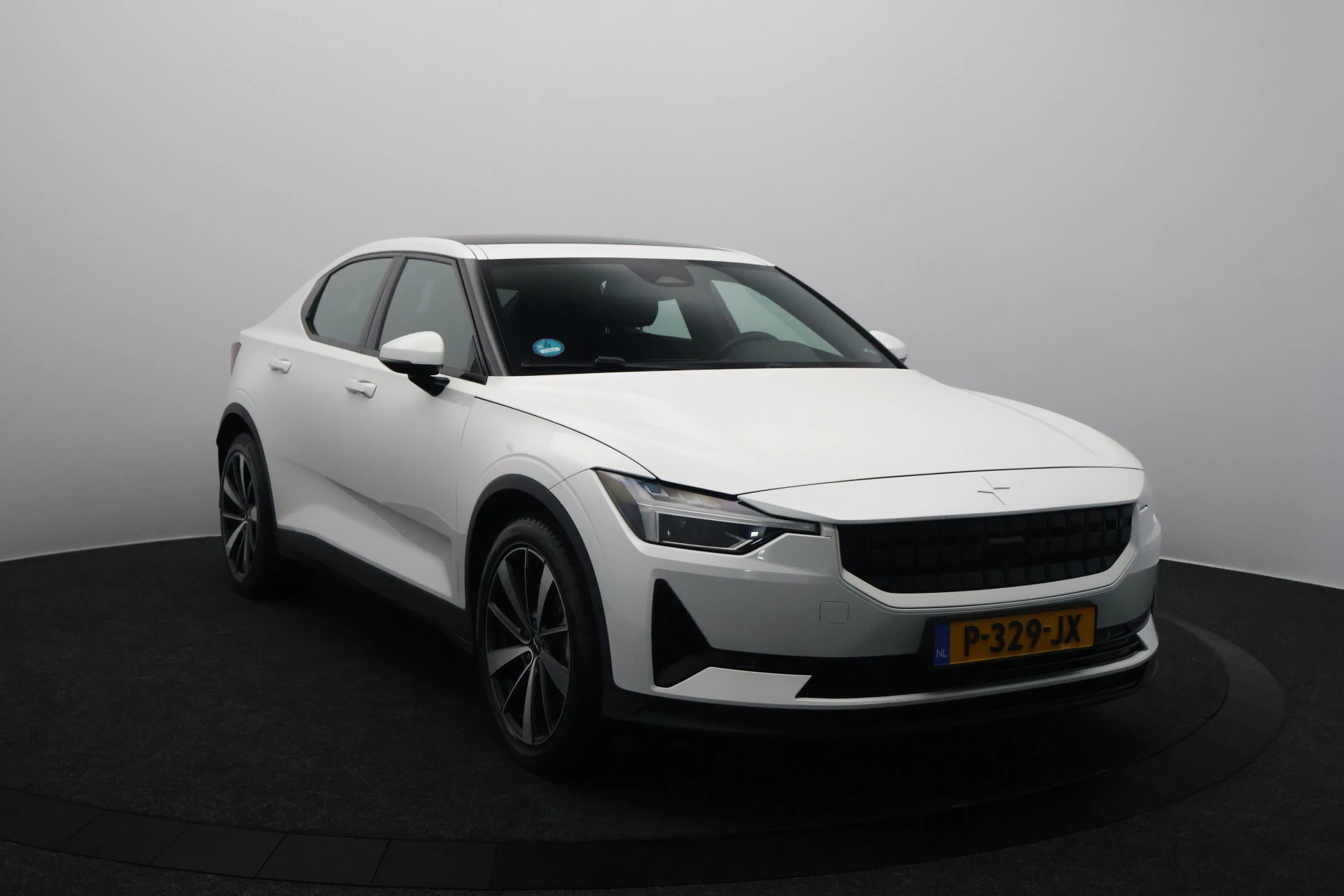 Hoofdafbeelding Polestar 2
