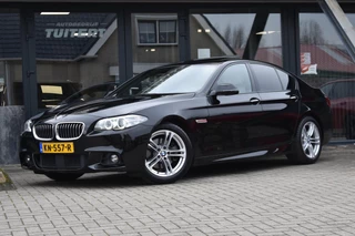 BMW 5-serie 520i M Sport | SCHUIFDAK | CAMERA | LEDER | NAP | ADAPT. CRUISE | STOELVERWARMING