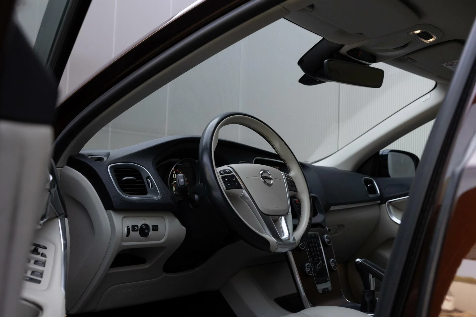Hoofdafbeelding Volvo V40