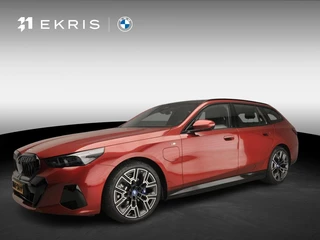 BMW 5 Serie Touring 530e | M-Sportpakket | LED | HUD | Active cruise | Panoramadak | Keyles go | DAB | Harman-kardon sound | Alu 20 inch