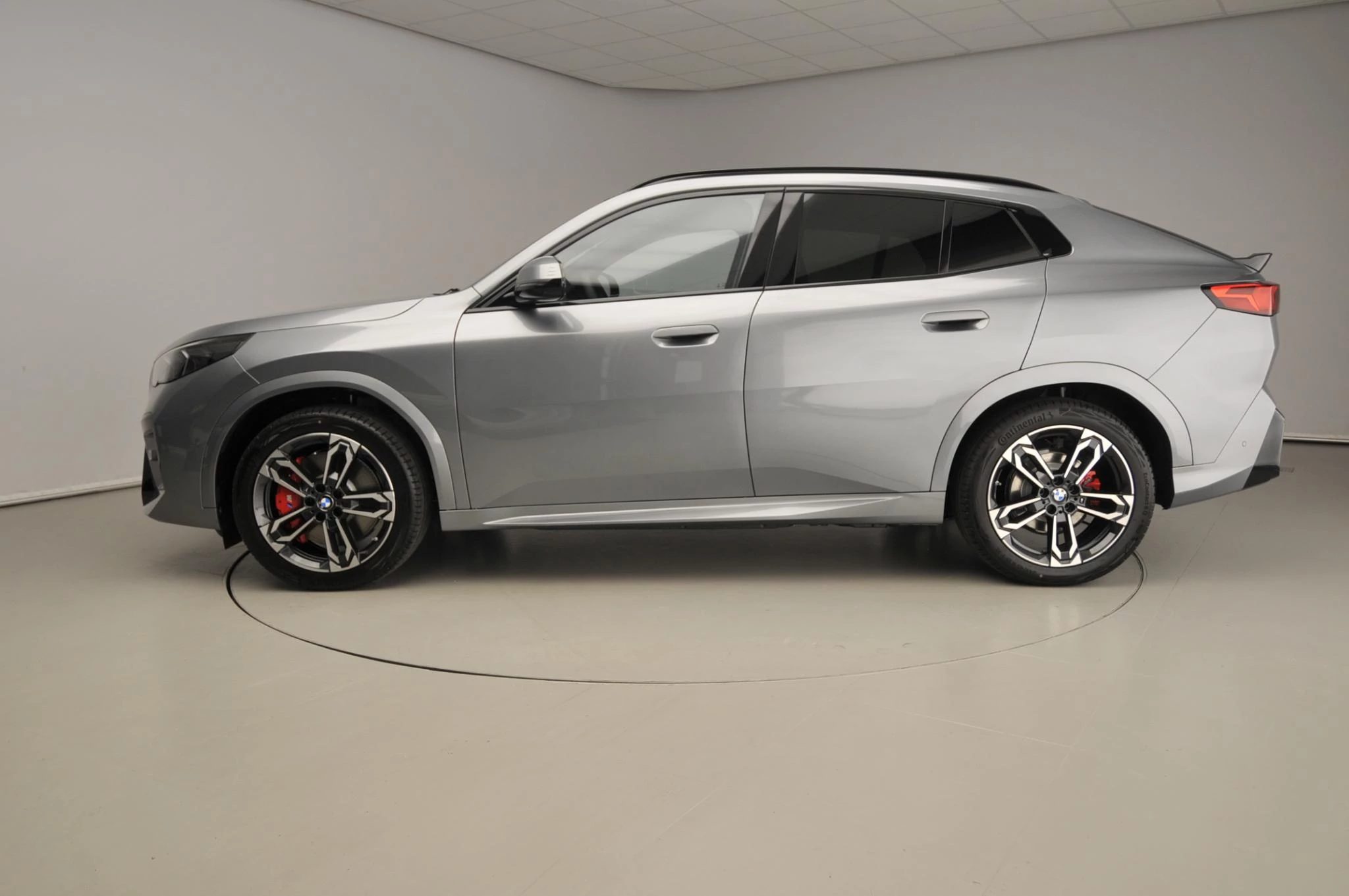 Hoofdafbeelding BMW iX2