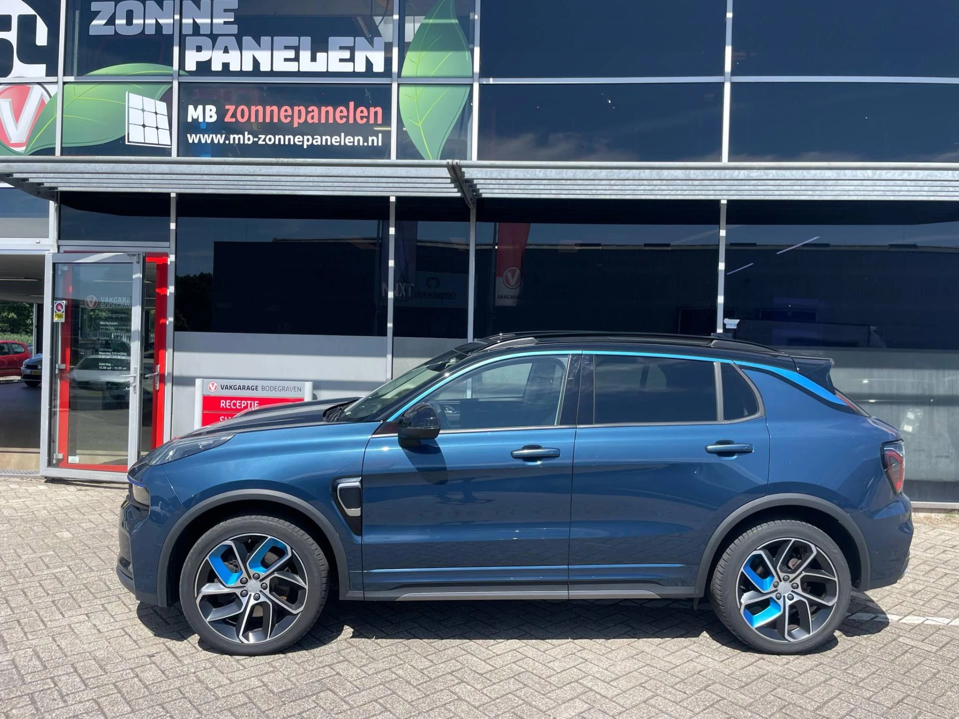 Hoofdafbeelding Lynk & Co 01