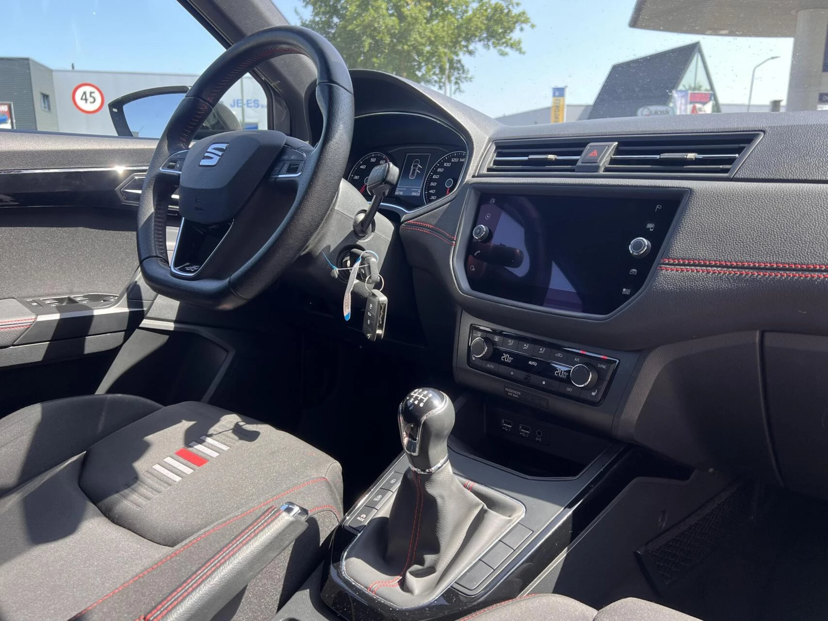 Hoofdafbeelding SEAT Arona