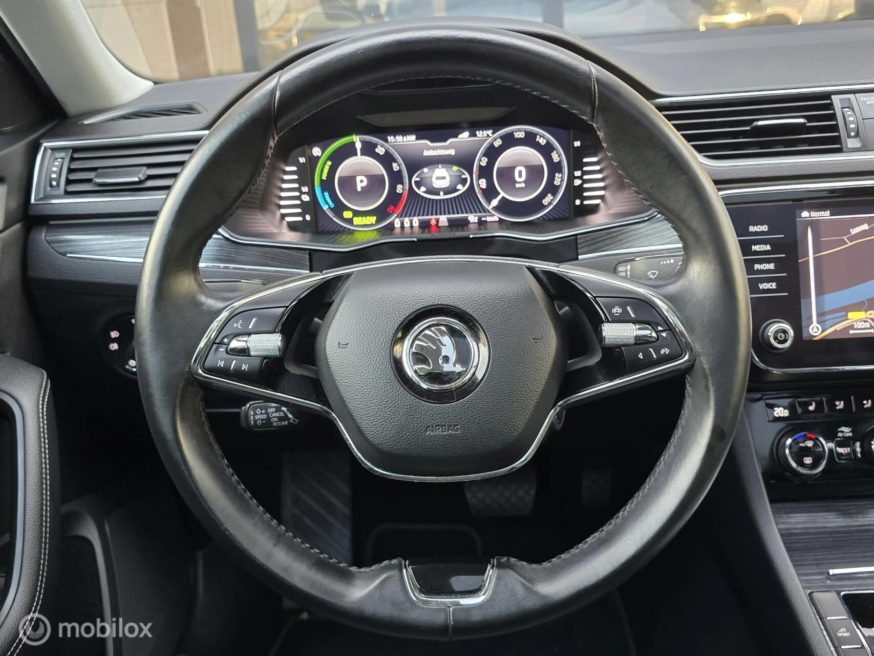 Hoofdafbeelding Škoda Superb