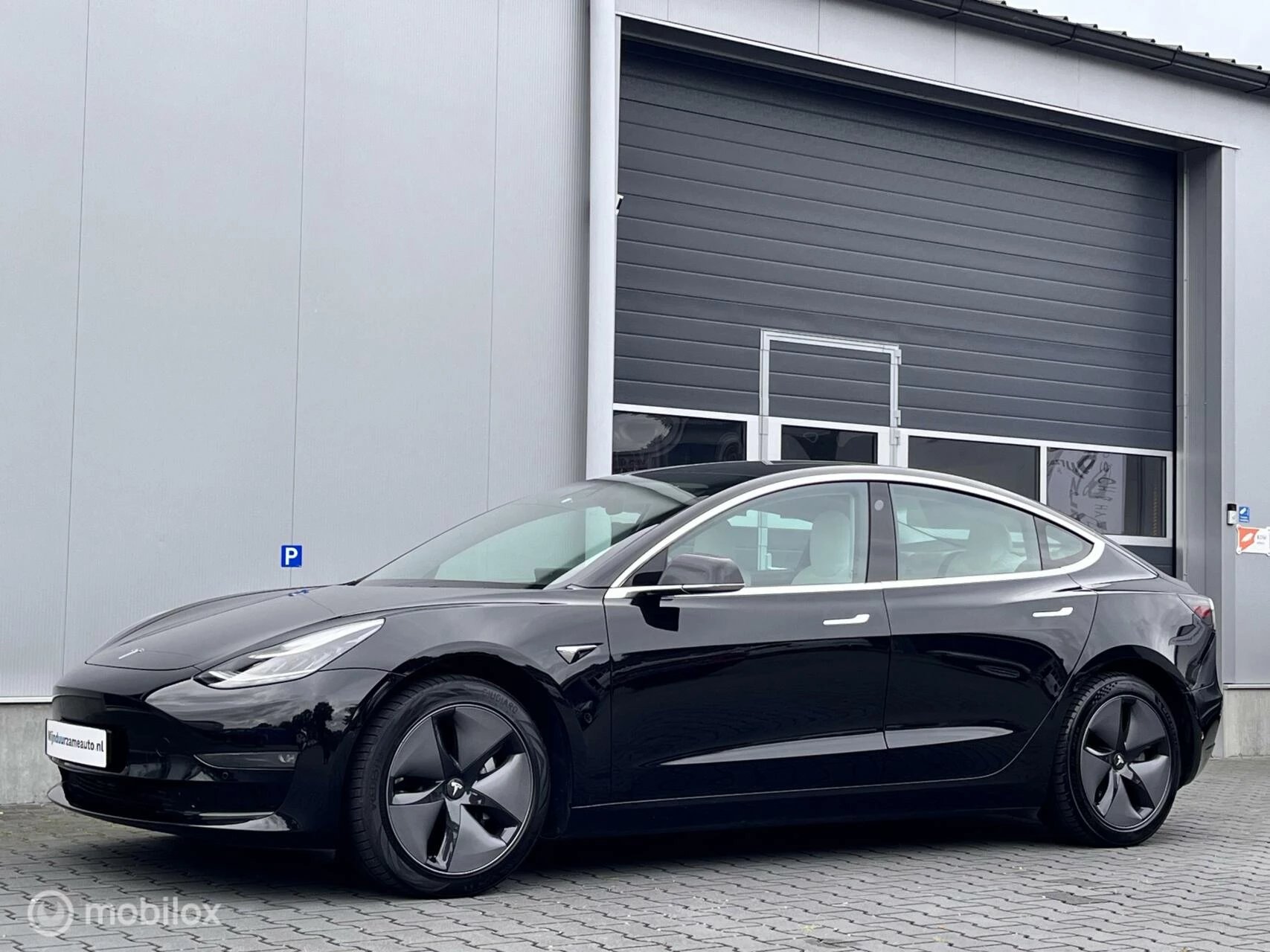 Hoofdafbeelding Tesla Model 3