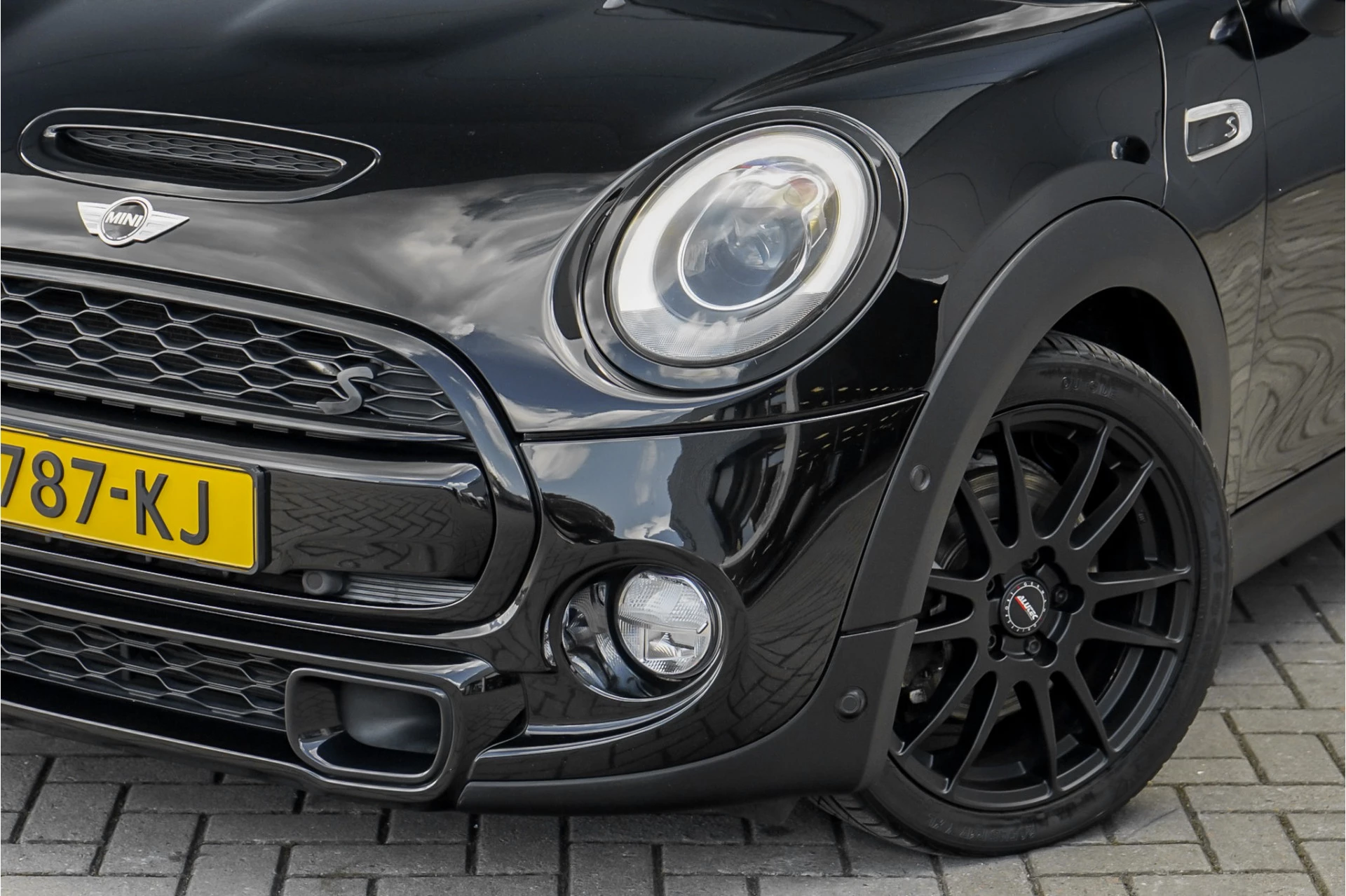 Hoofdafbeelding MINI Cooper S