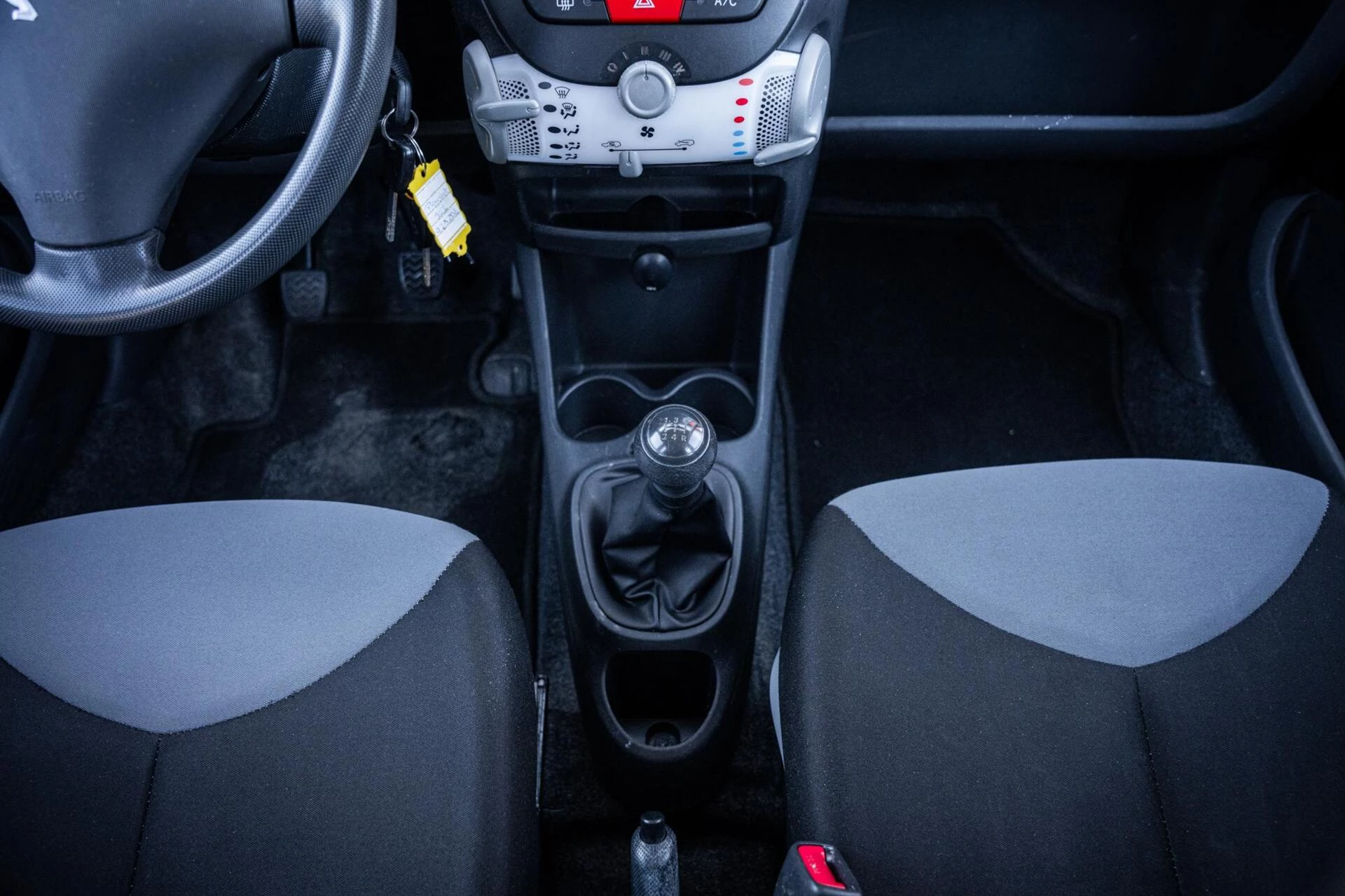 Hoofdafbeelding Peugeot 107