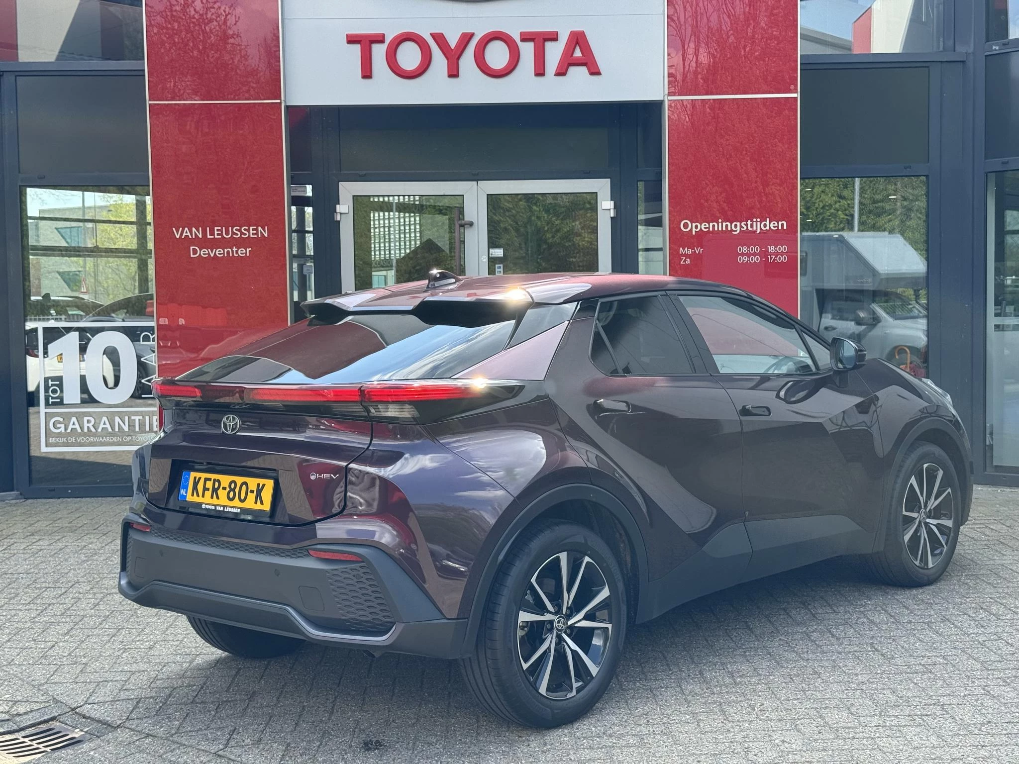 Hoofdafbeelding Toyota C-HR