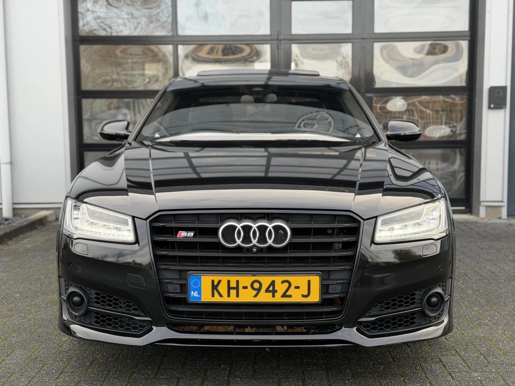 Hoofdafbeelding Audi S8
