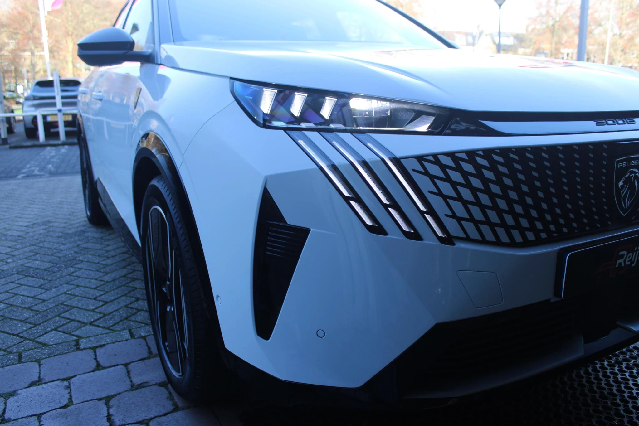 Hoofdafbeelding Peugeot e-3008