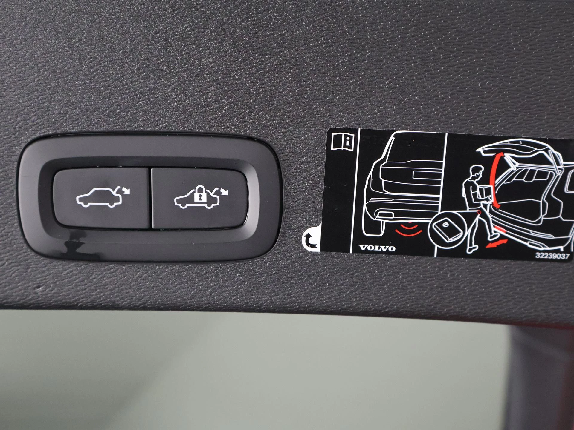 Hoofdafbeelding Volvo C40