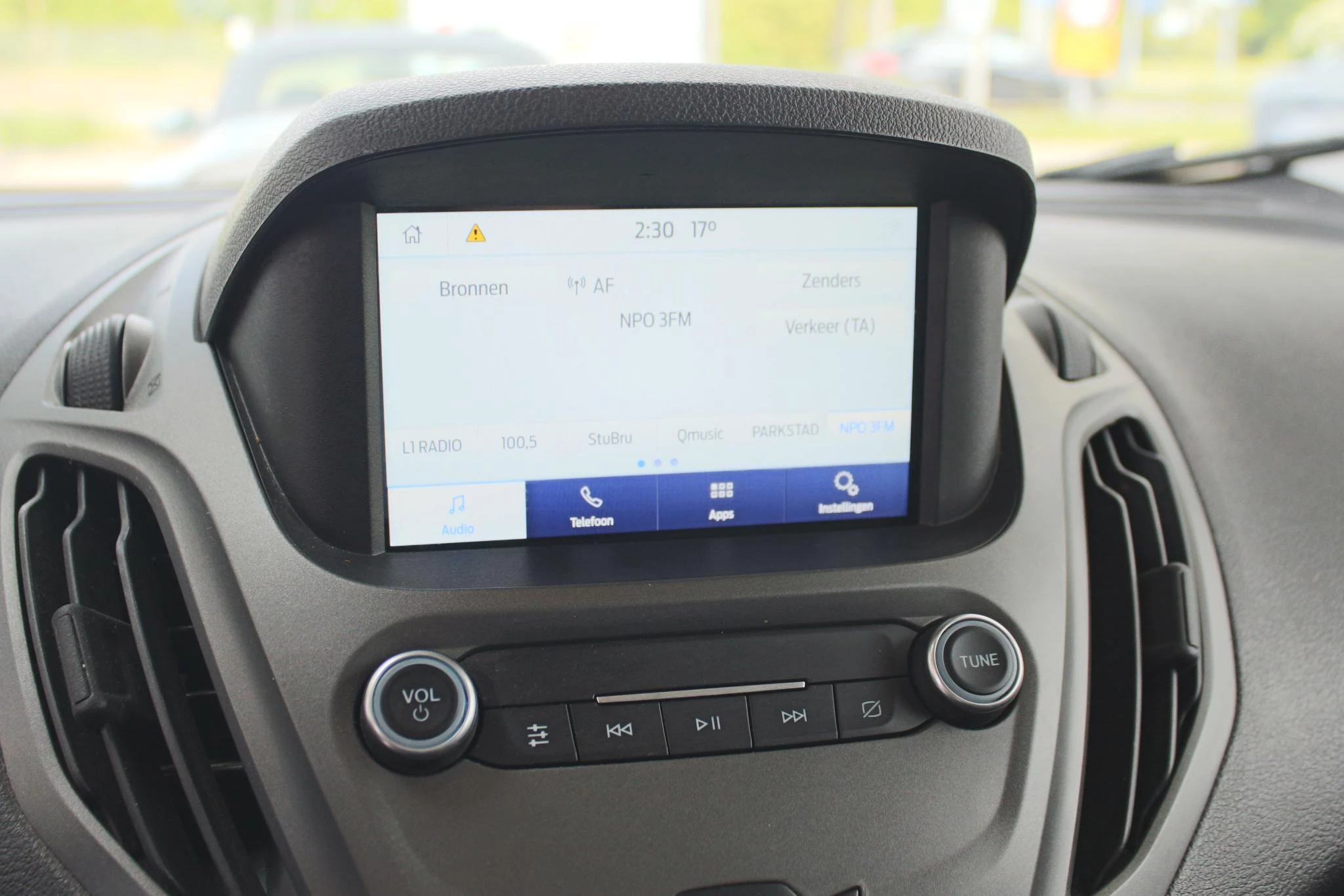 Hoofdafbeelding Ford Transit Courier