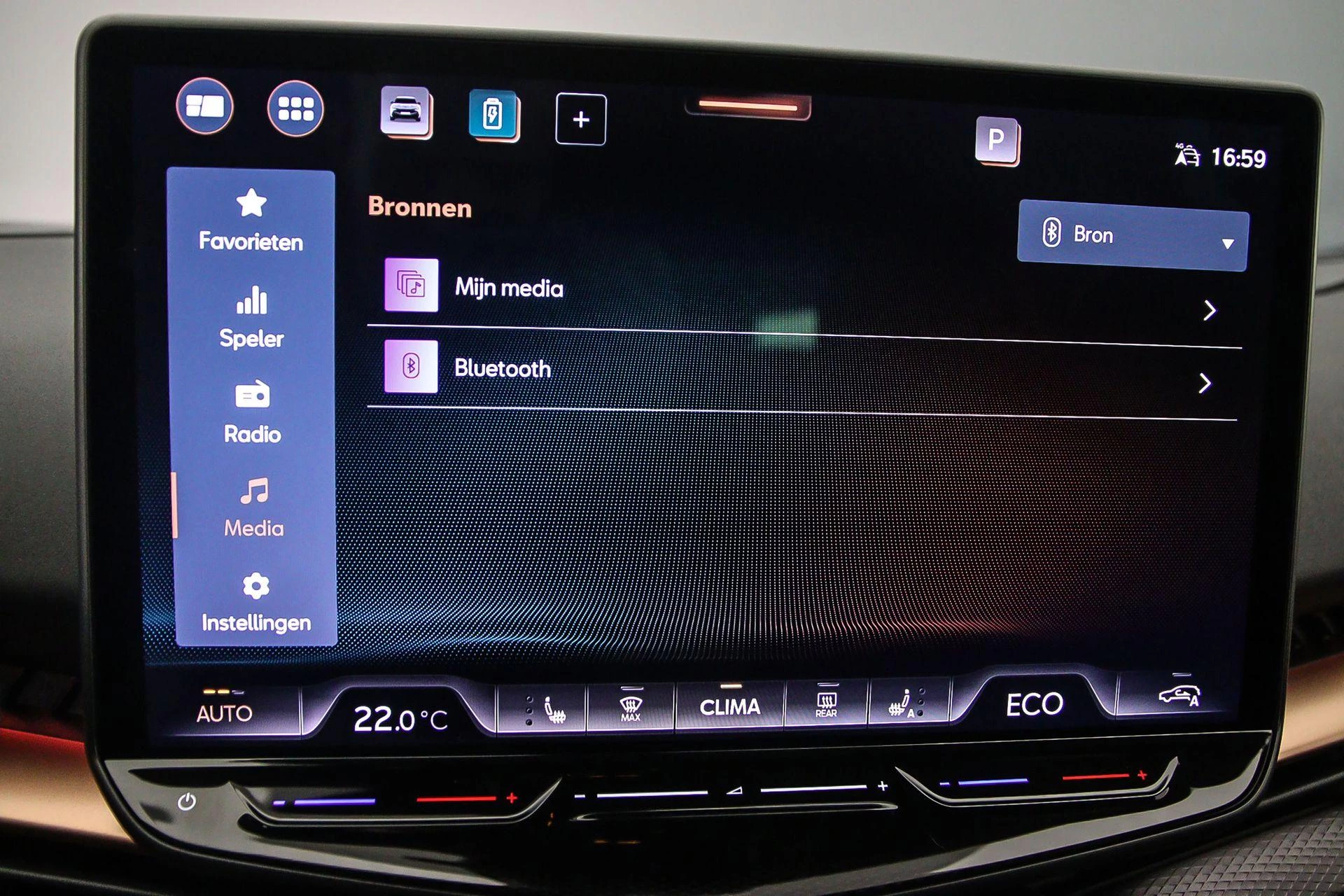 Hoofdafbeelding CUPRA Tavascan