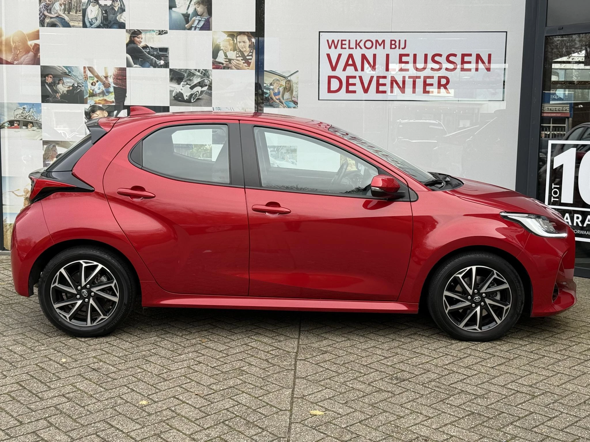 Hoofdafbeelding Toyota Yaris