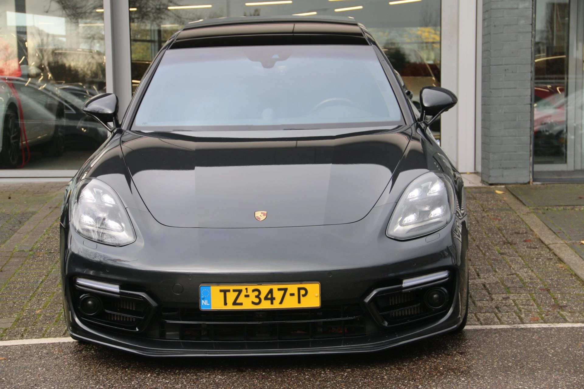 Hoofdafbeelding Porsche Panamera