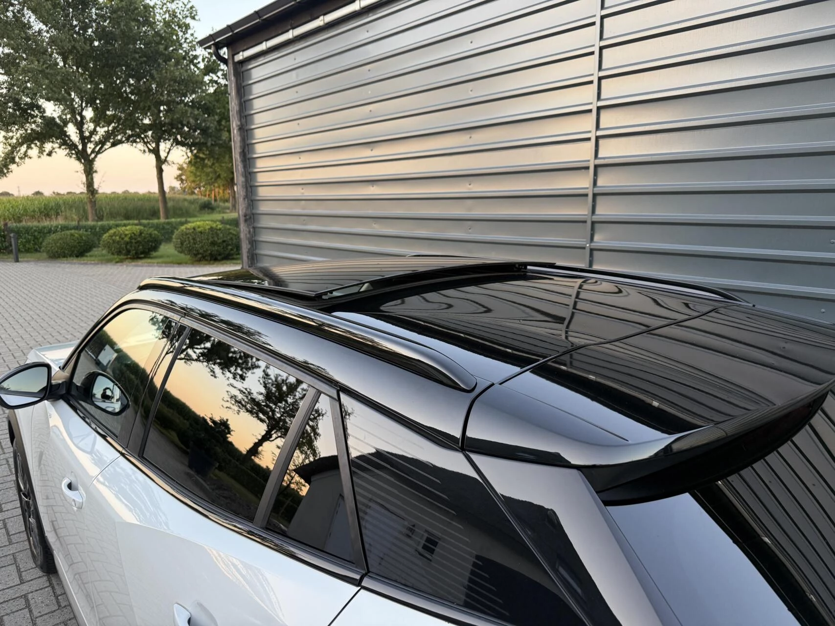 Hoofdafbeelding Peugeot e-2008
