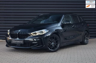 BMW 1-serie 118i High Executive M sport / CARPLAY / MAXTON / SFEERVERLICHTING / STOELVERWARMING