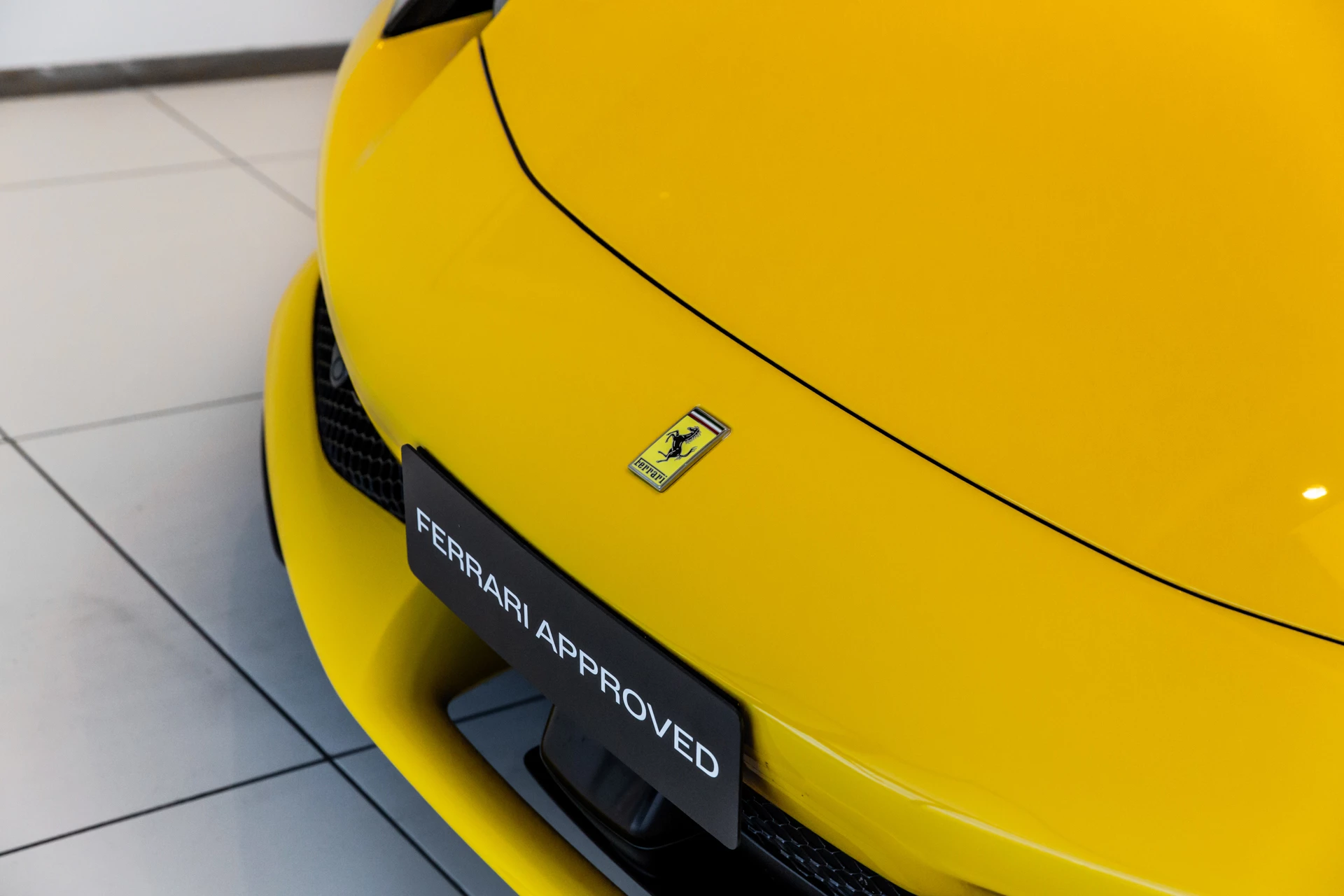 Hoofdafbeelding Ferrari 296