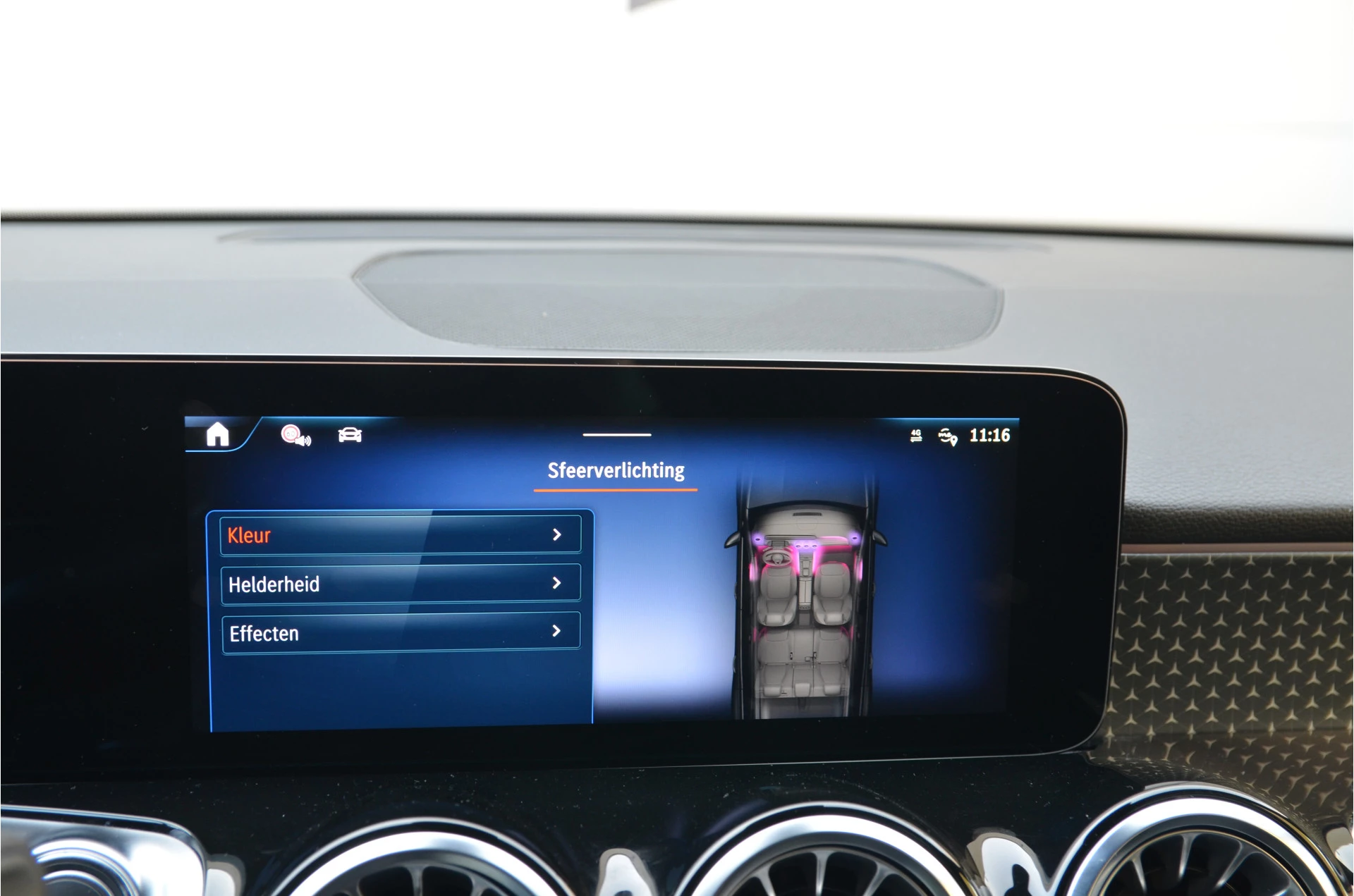 Hoofdafbeelding Mercedes-Benz EQB