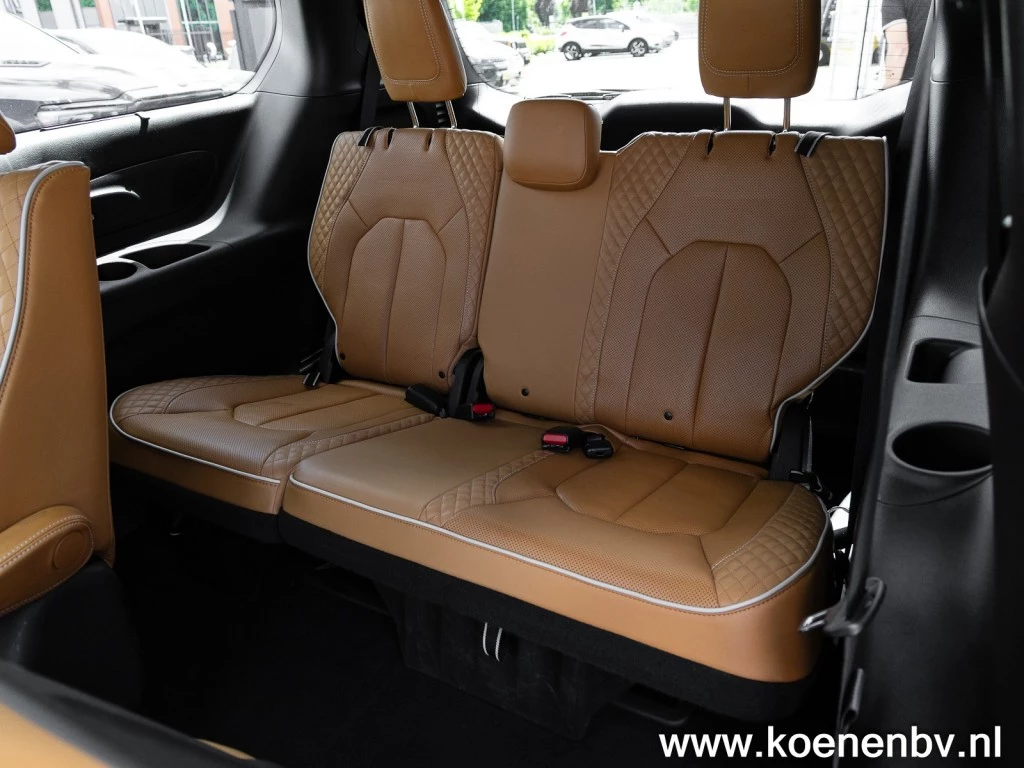 Hoofdafbeelding Chrysler Pacifica