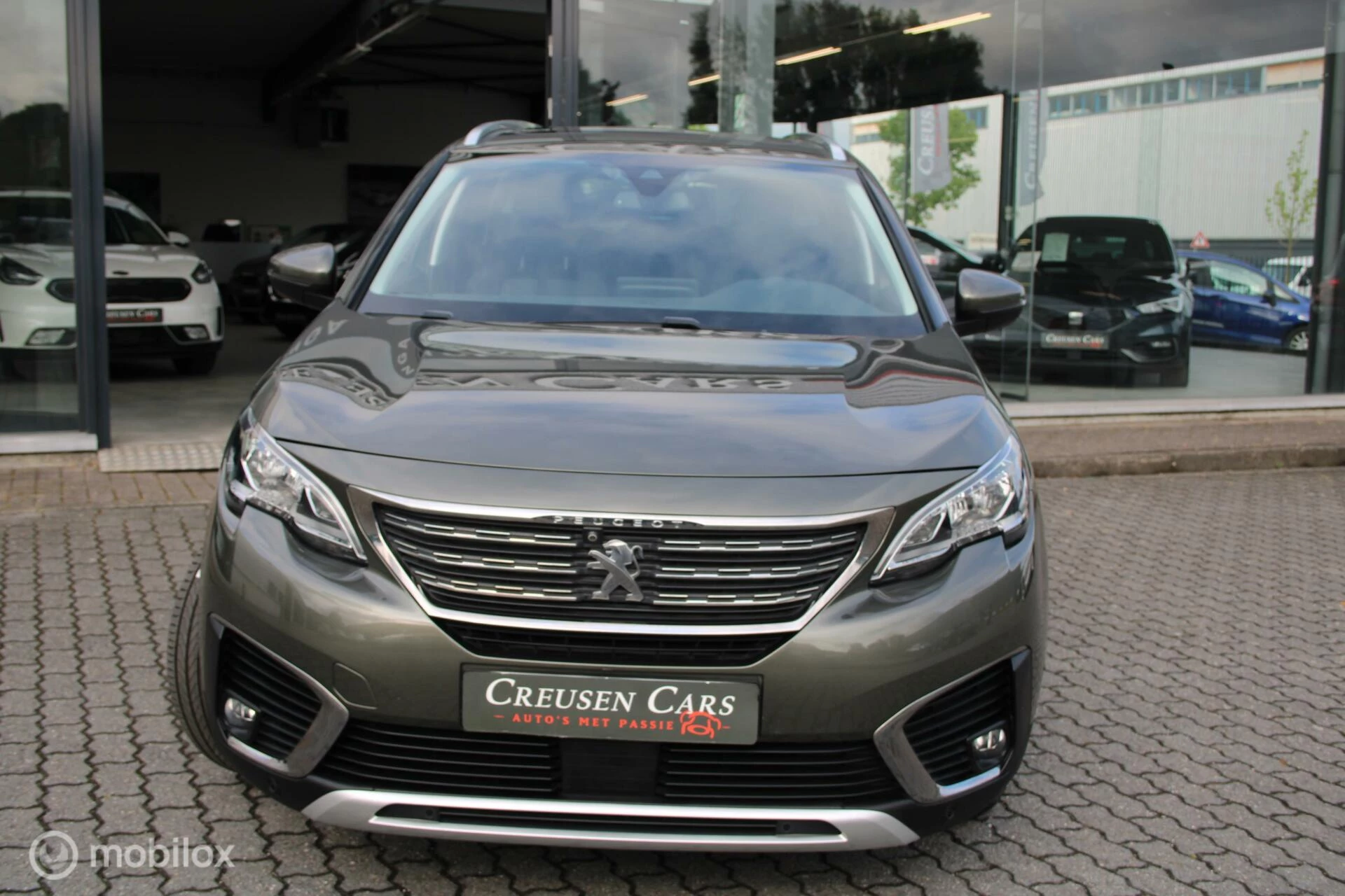 Hoofdafbeelding Peugeot 5008