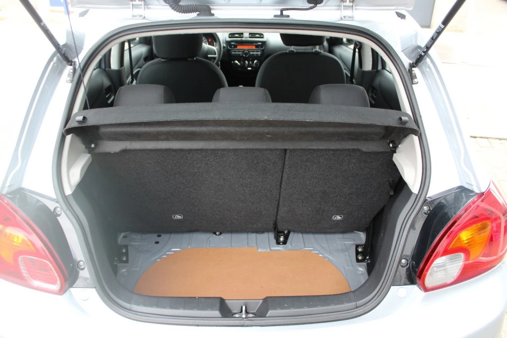 Hoofdafbeelding Mitsubishi Space Star