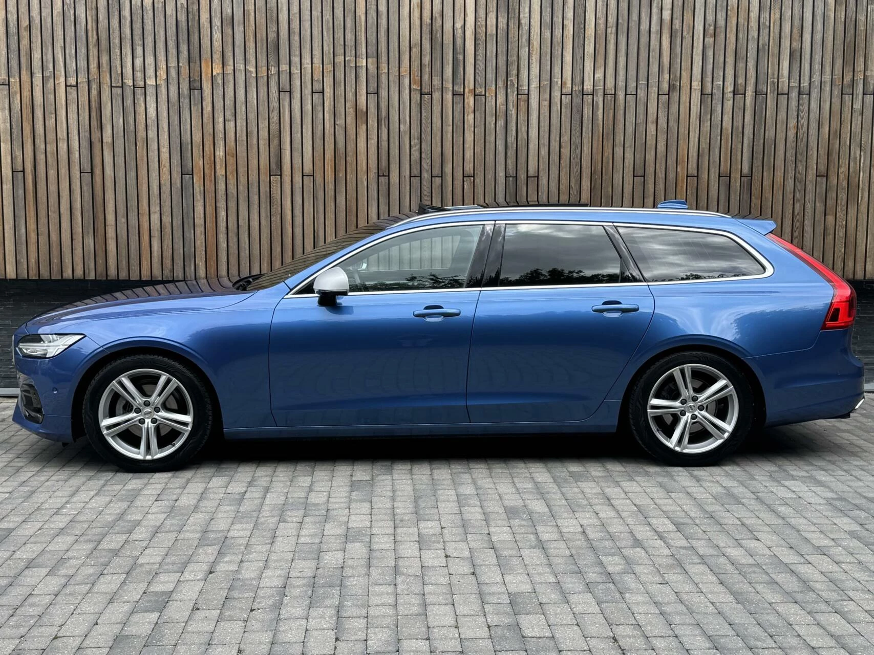 Hoofdafbeelding Volvo V90