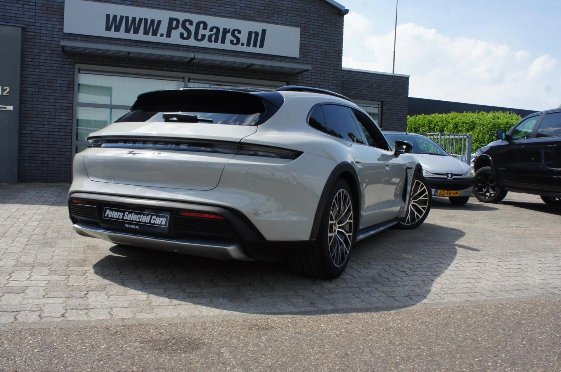 Hoofdafbeelding Porsche Taycan