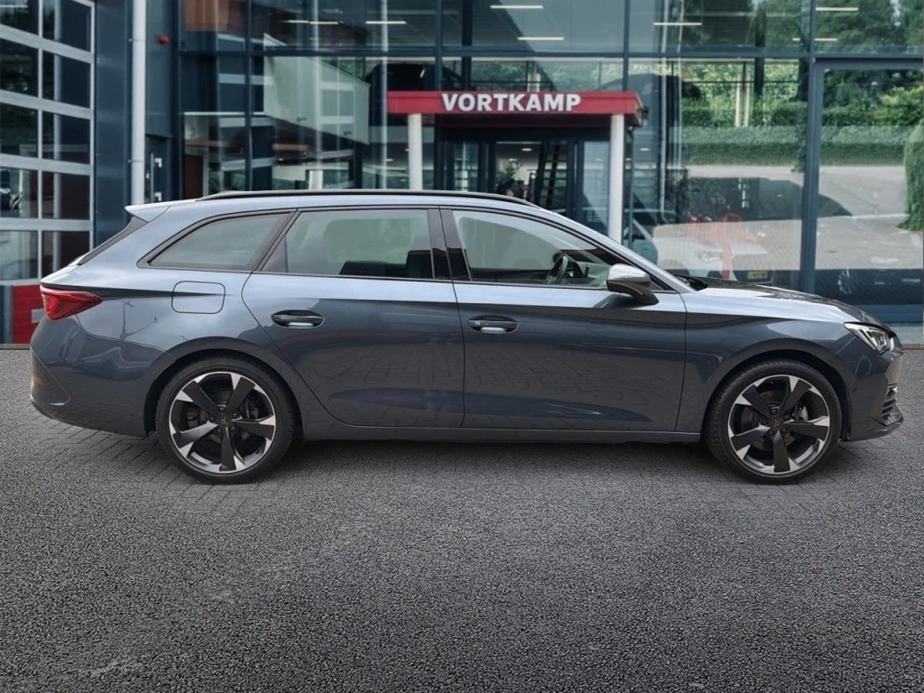Hoofdafbeelding CUPRA Leon Sportstourer