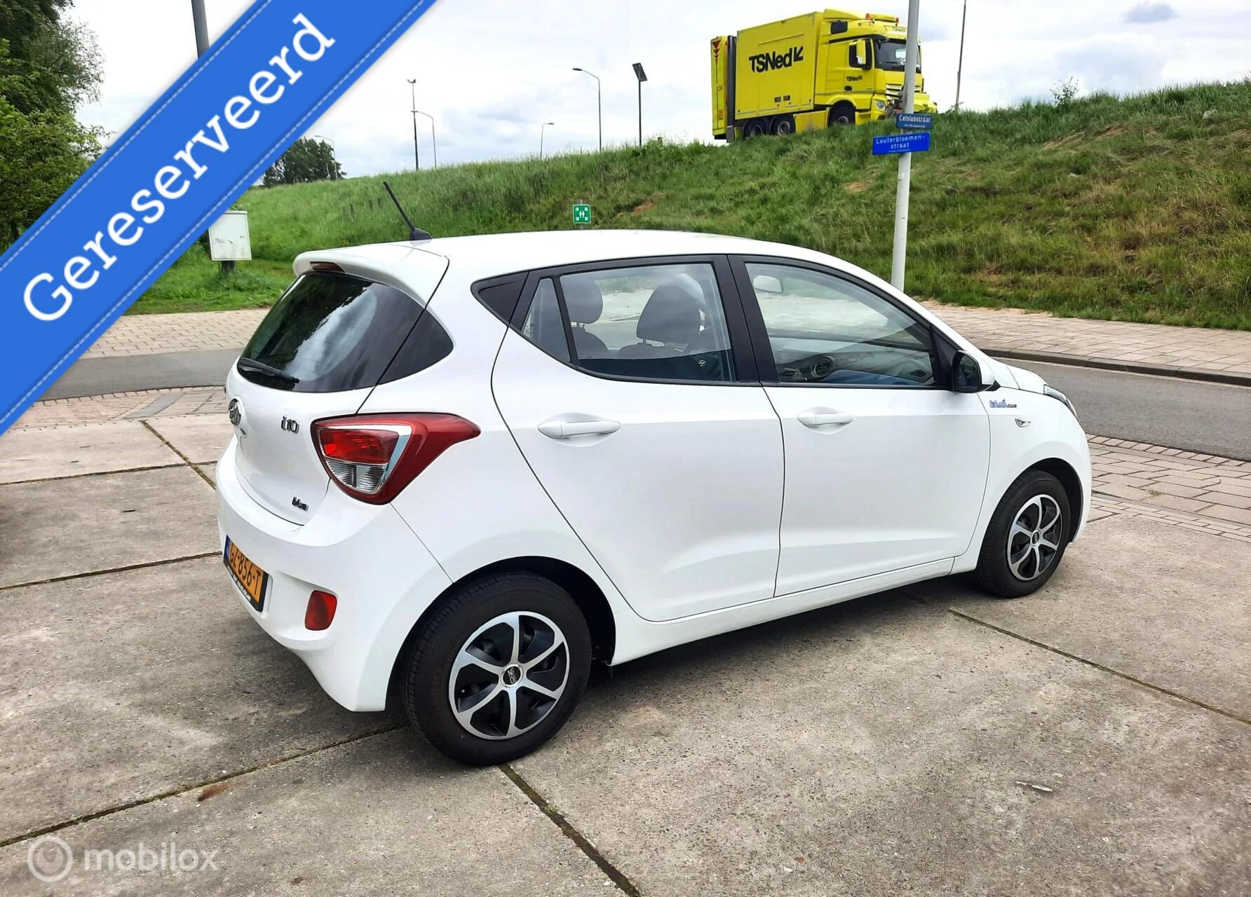 Hoofdafbeelding Hyundai i10