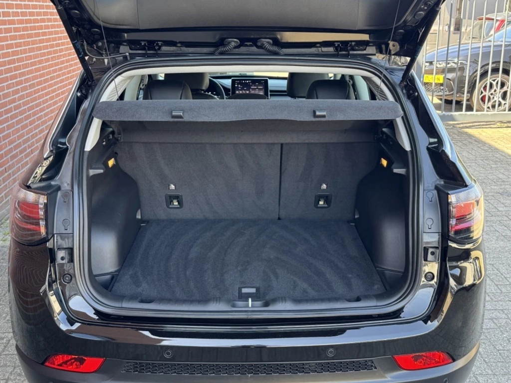 Hoofdafbeelding Jeep Compass