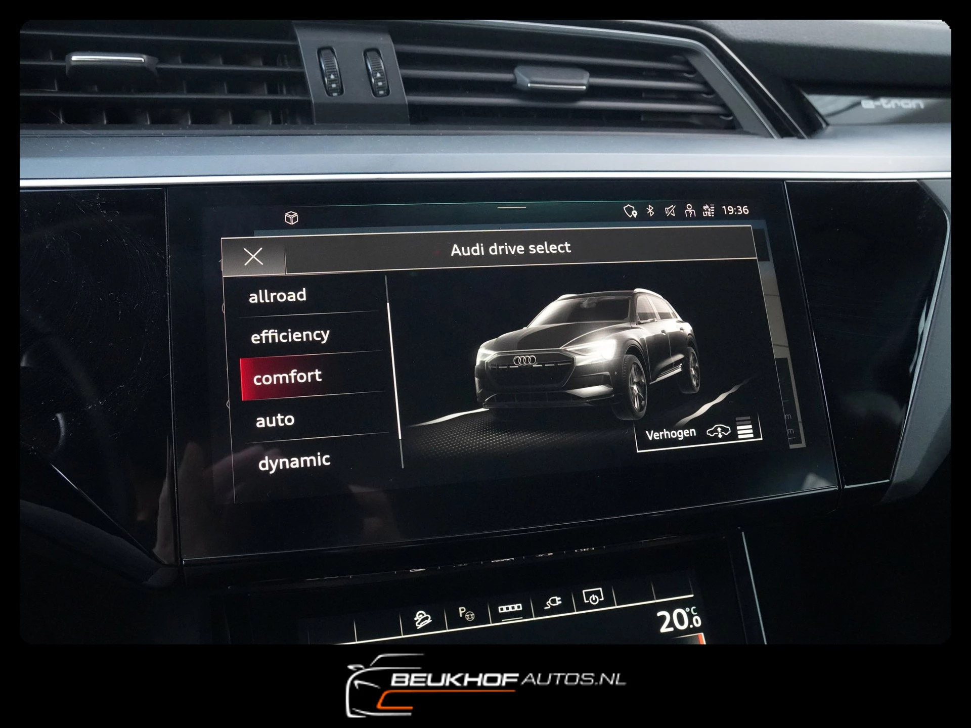 Hoofdafbeelding Audi e-tron