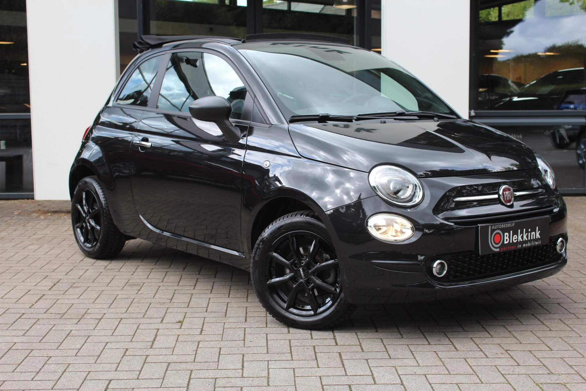 Hoofdafbeelding Fiat 500C