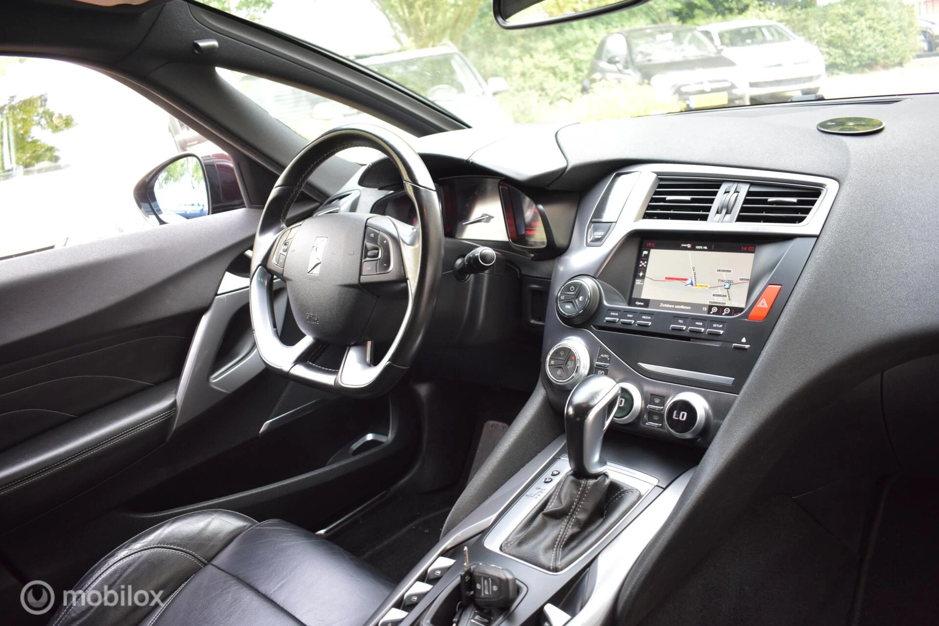 Hoofdafbeelding DS DS 5