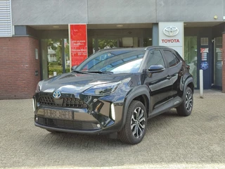 Toyota Yaris Cross 1.5 Hybrid STYLE PANODAK STOEL/STUURVERW KEYLESS HEAD-UP 17'' LM-VELGEN CAMERA LED APPLE/ANDROID CLIMA AD-CRUISE NAVI
