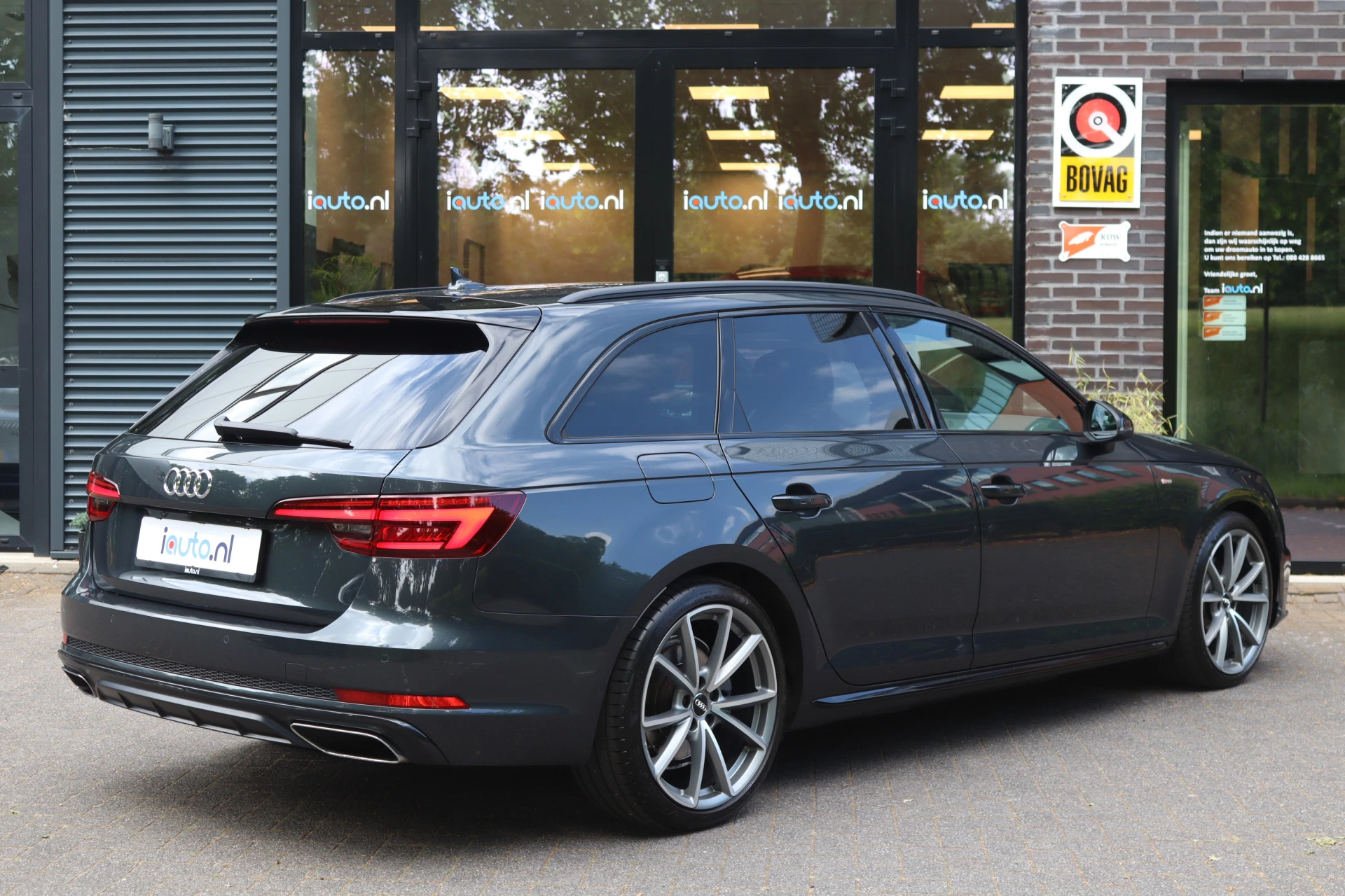 Hoofdafbeelding Audi A4