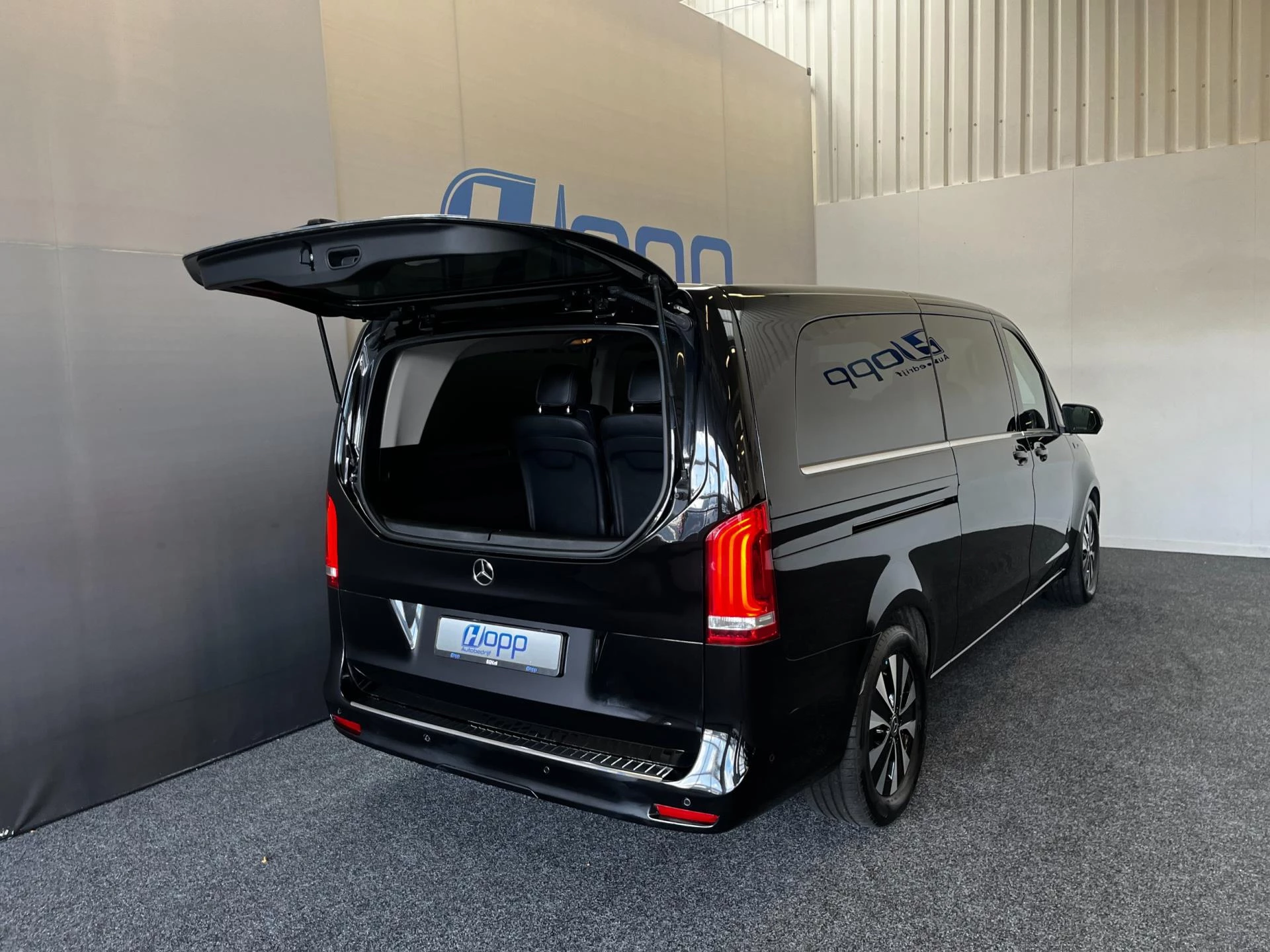 Hoofdafbeelding Mercedes-Benz EQV