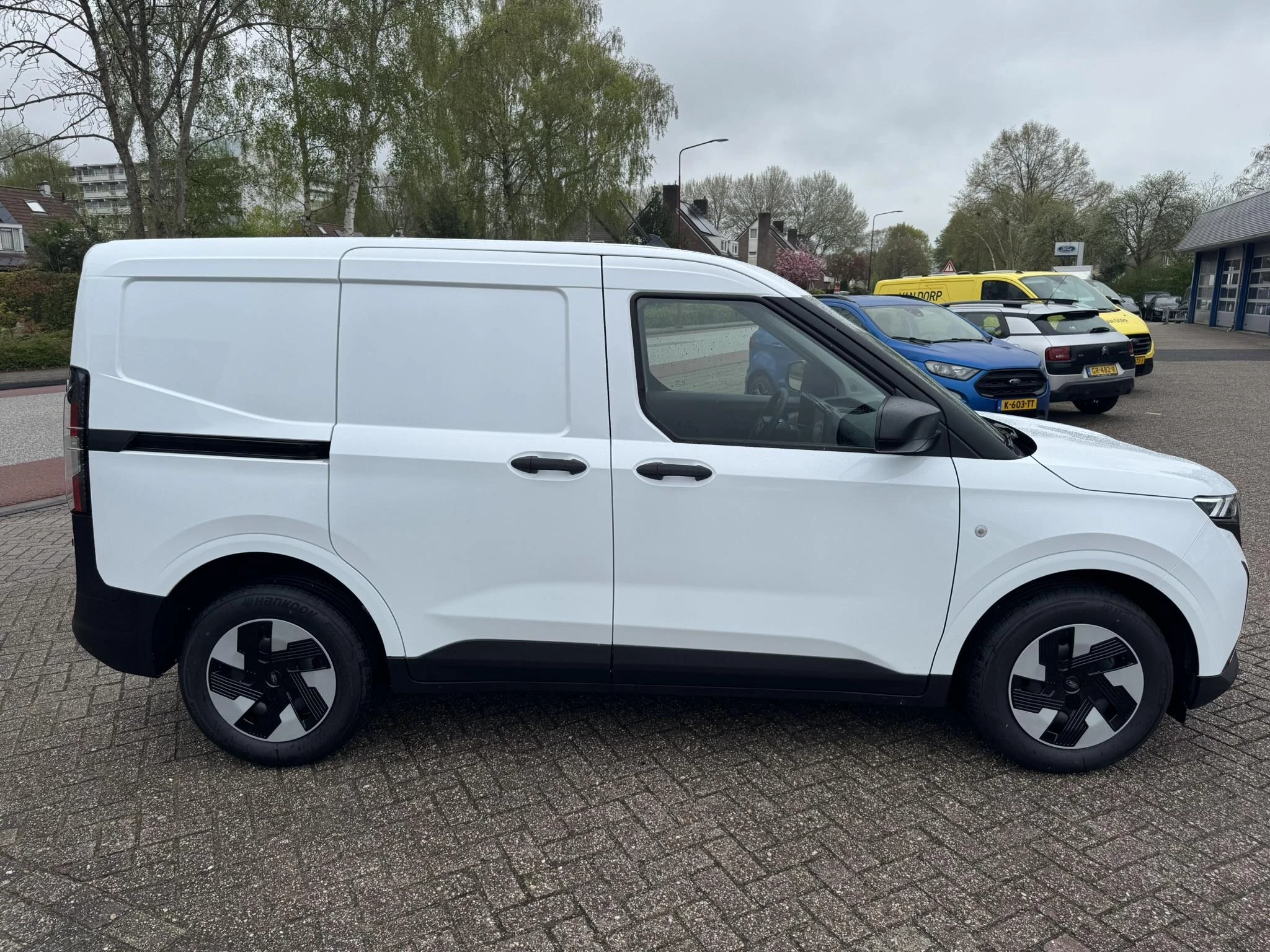 Hoofdafbeelding Ford E-Transit Courier