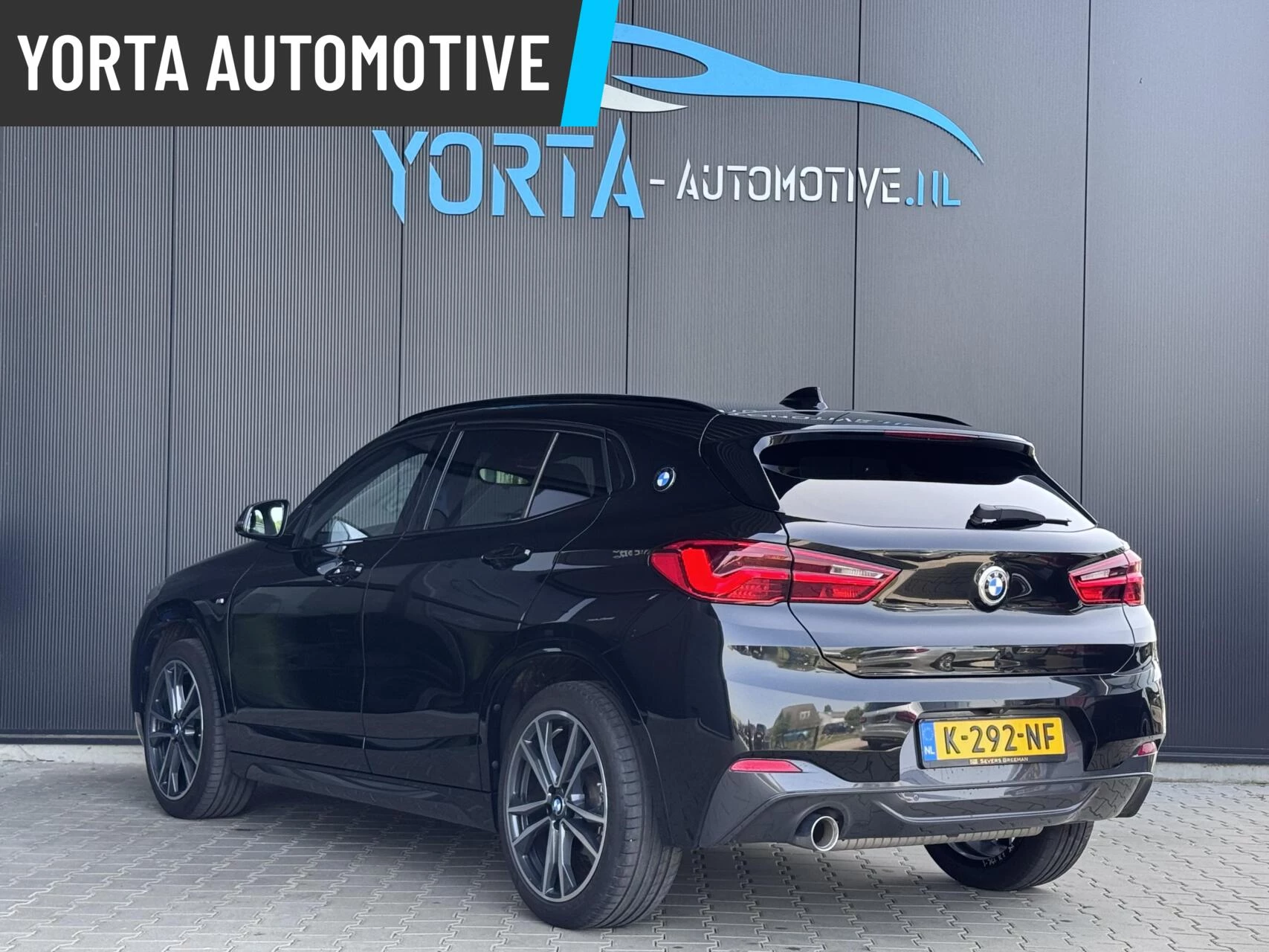 Hoofdafbeelding BMW X2
