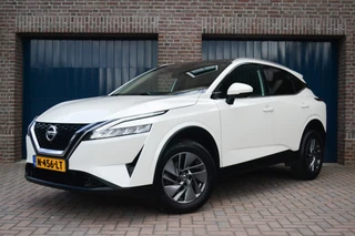 Hoofdafbeelding Nissan QASHQAI Nissan QASHQAI 1.3 MHEV Acenta | Camera | Panoramadak | Parelmoer | Keyless