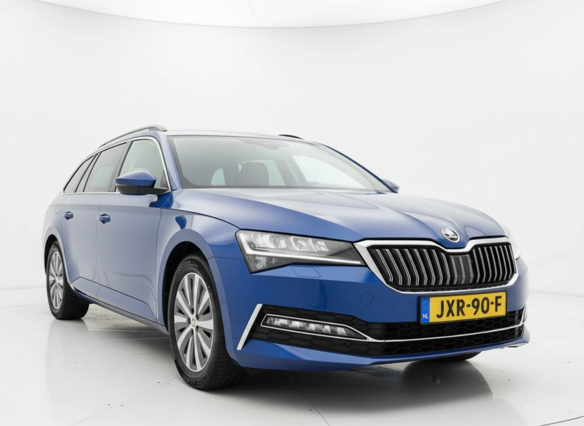 Hoofdafbeelding Škoda Superb