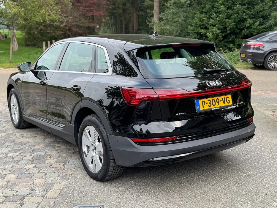 Hoofdafbeelding Audi e-tron