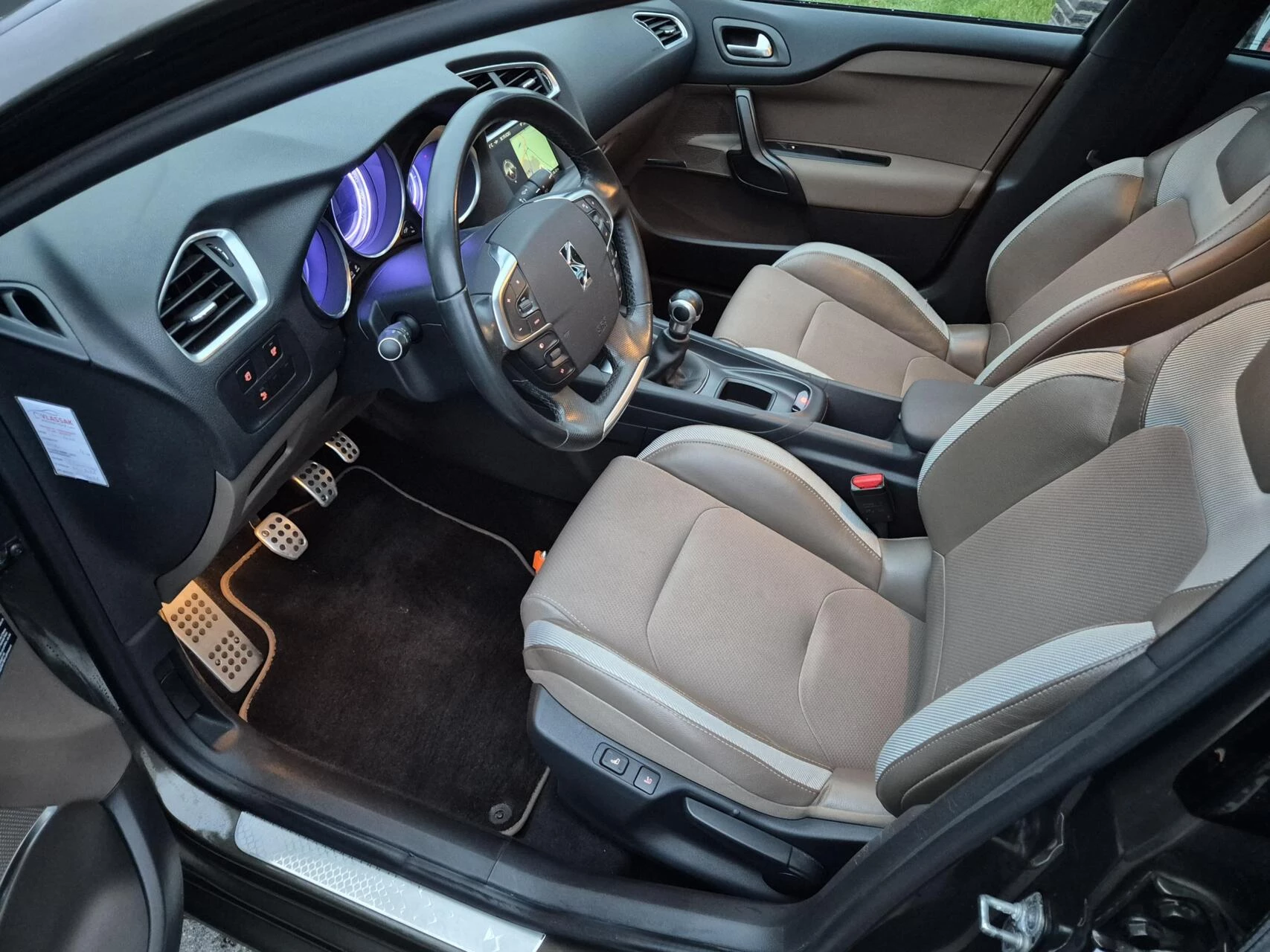 Hoofdafbeelding Citroën DS4