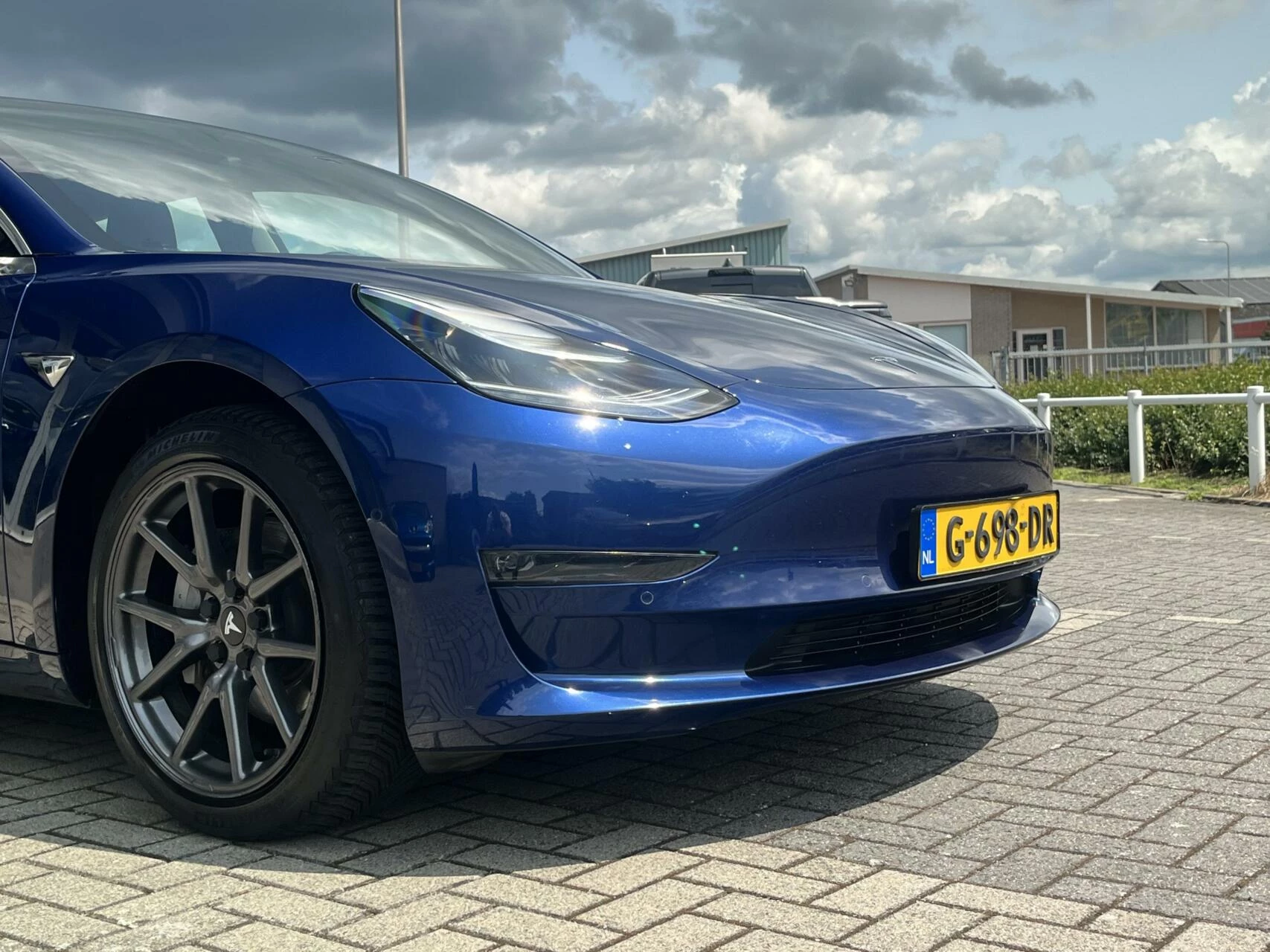 Hoofdafbeelding Tesla Model 3