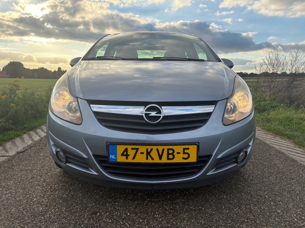 Hoofdafbeelding Opel Corsa